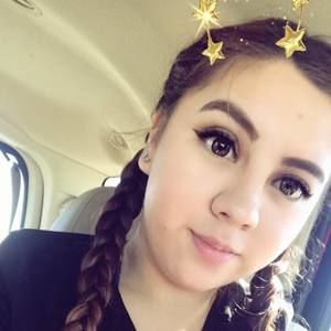 Meet your Posher, Ivonne